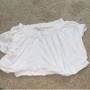 Flowy off the shoulders top